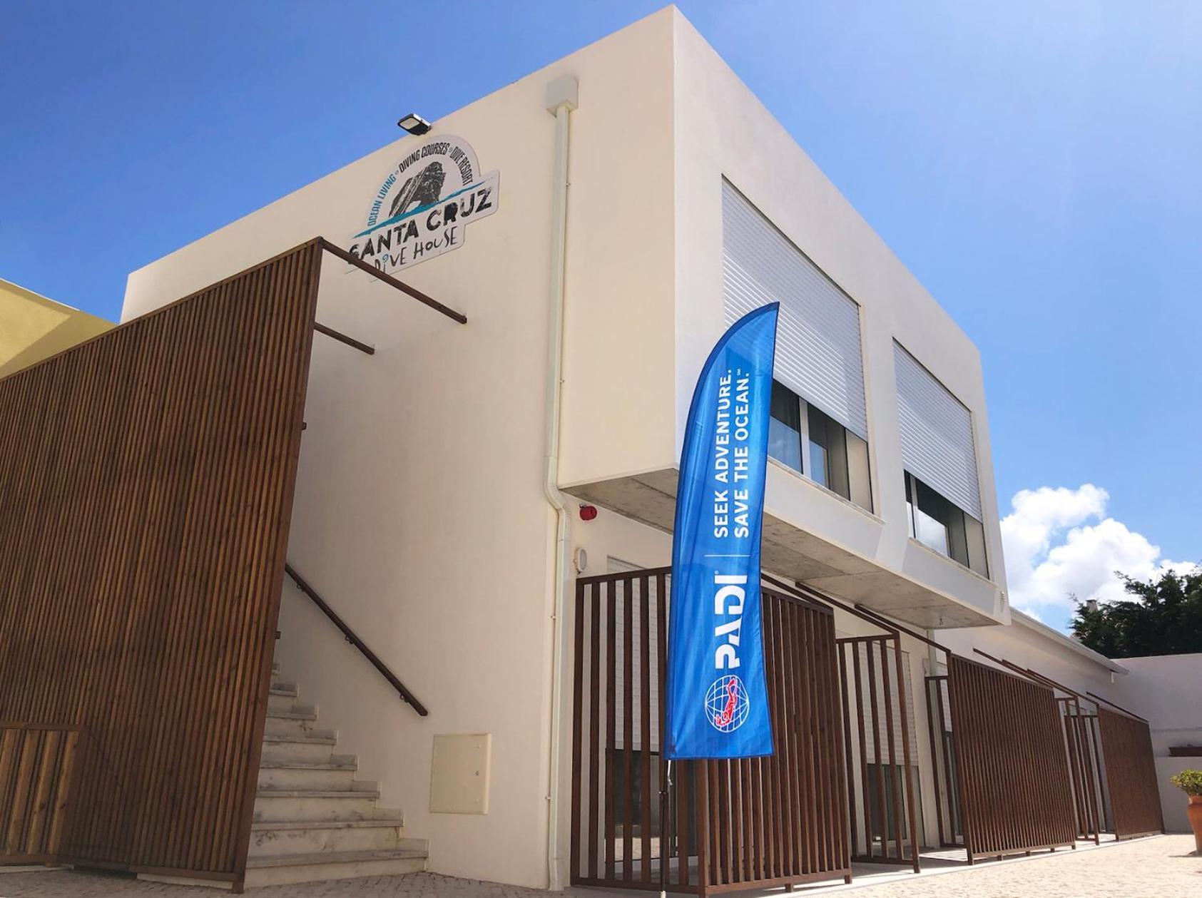 Santa Cruz Dive House Padi Dive Resort Silveira  ภายนอก รูปภาพ