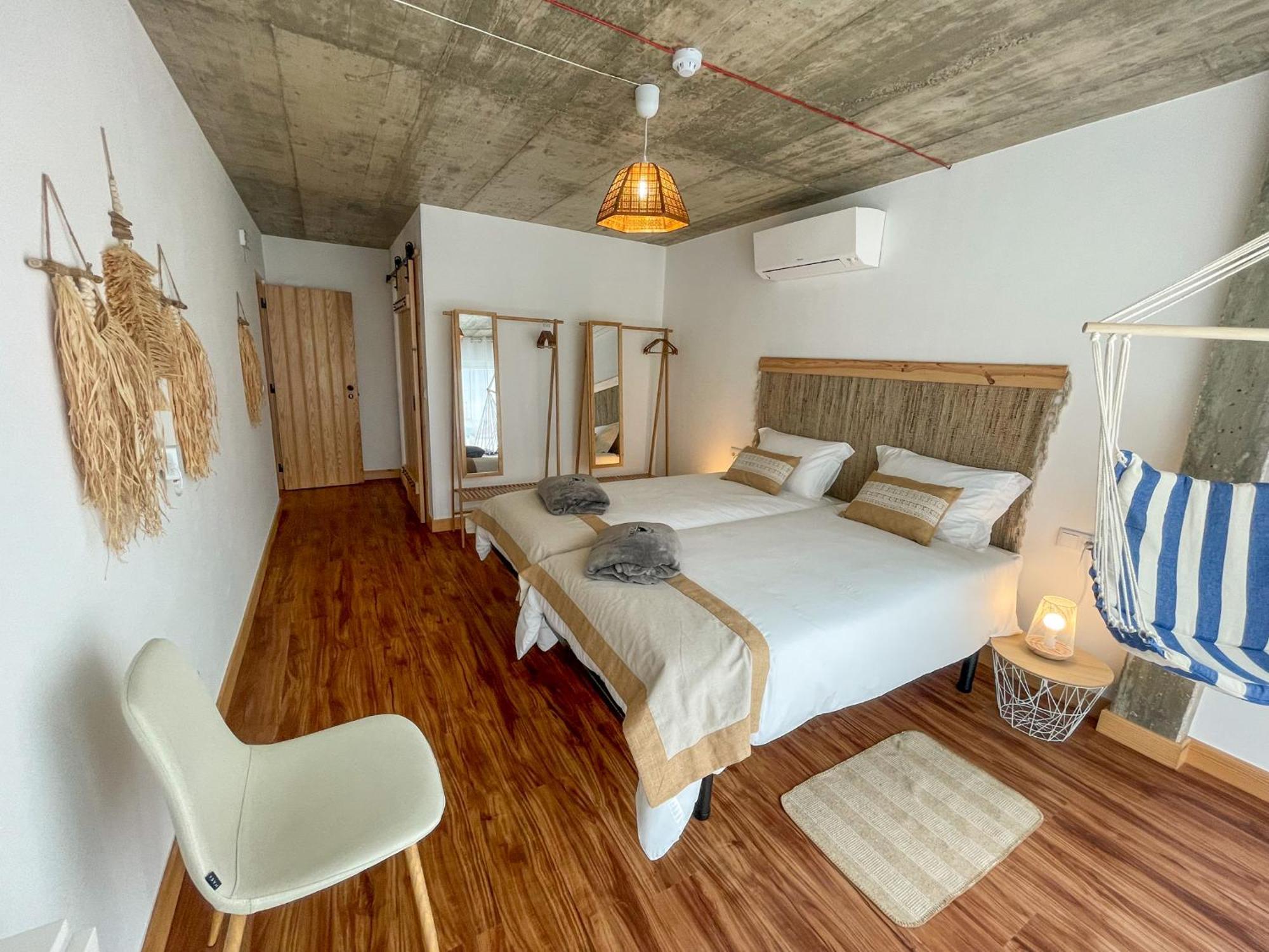Santa Cruz Dive House Padi Dive Resort Silveira  ภายนอก รูปภาพ